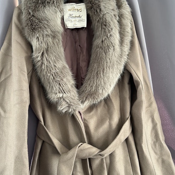 Wilfred Waldorf Coat - Picture 4 of 8